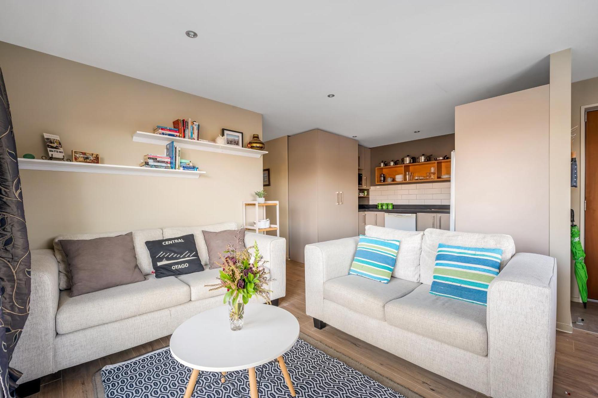 Criffel Garden Apartment Ванака Экстерьер фото